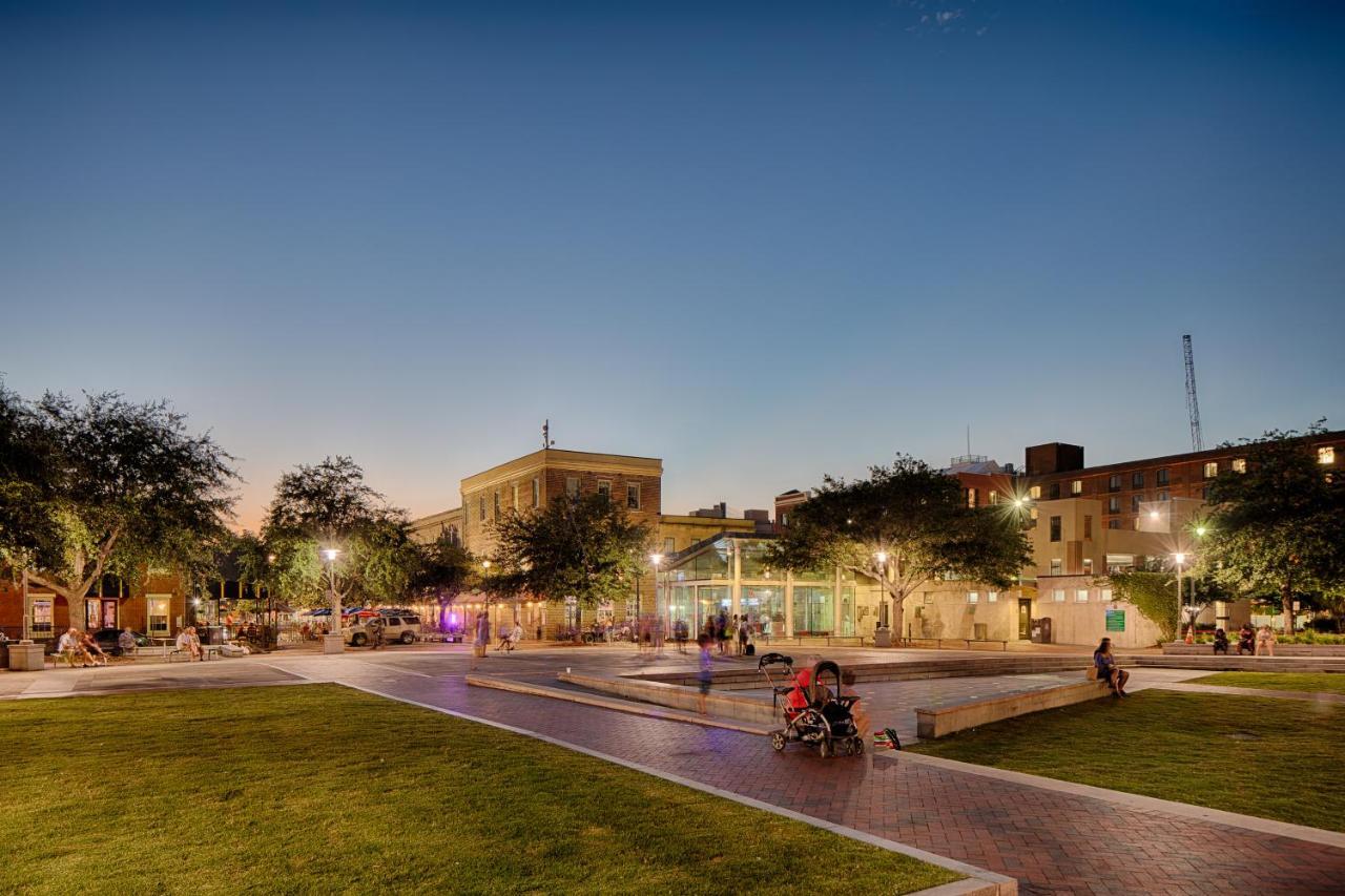 Best View On Broughton Savannah Exterior photo